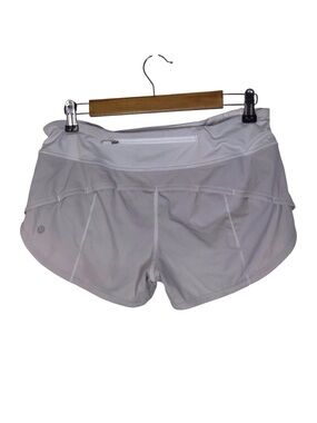 Lululemon Speed Up Low Rise Short 2.5” Size 8.
